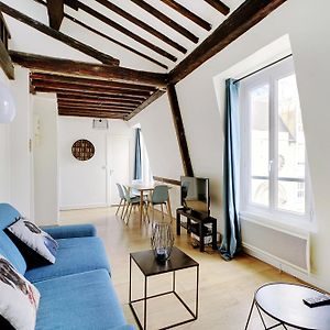 Parisian Charm In The Heart Of The Marais !